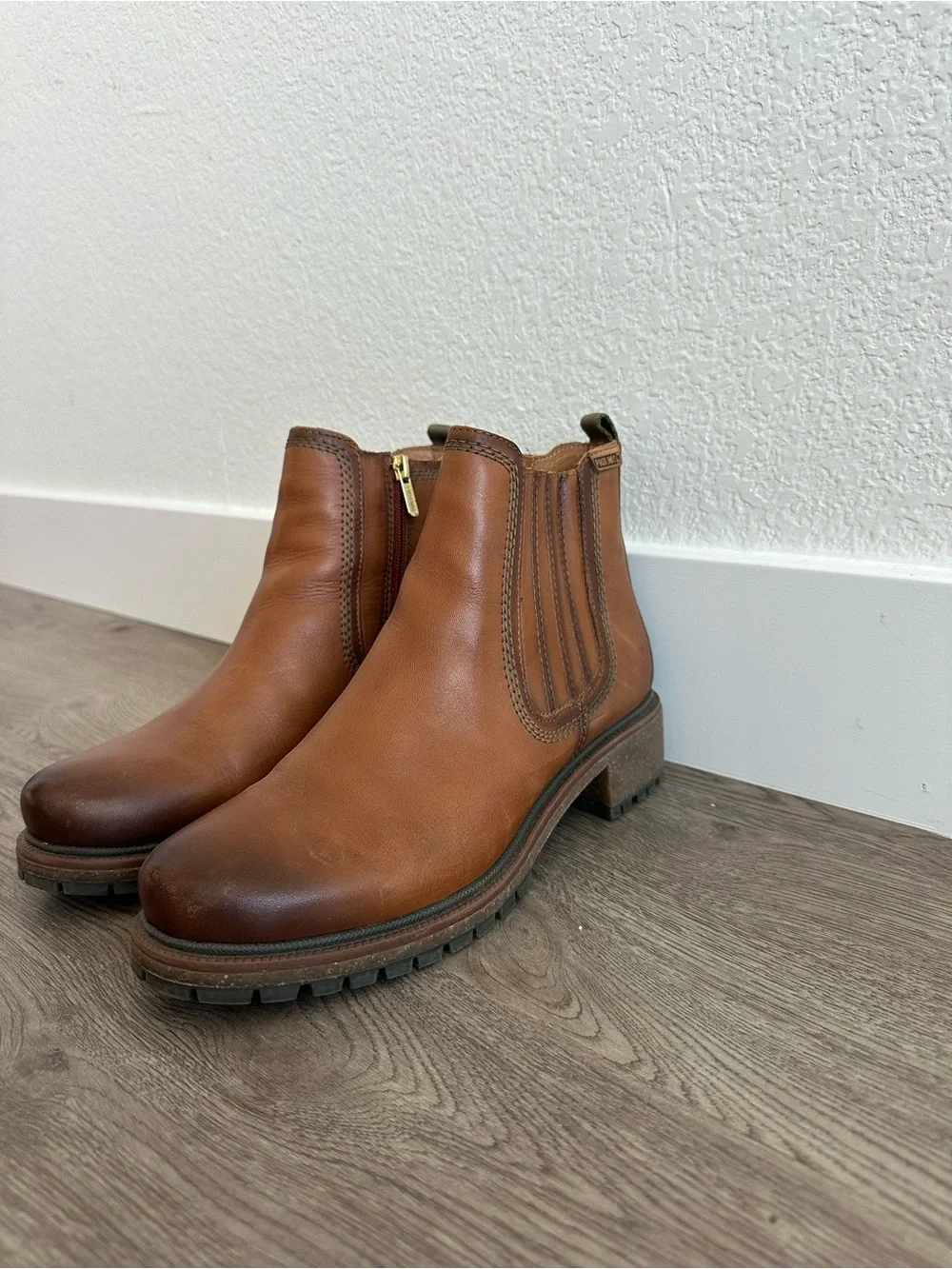 Women’s Camel Brown Pikolino boot
